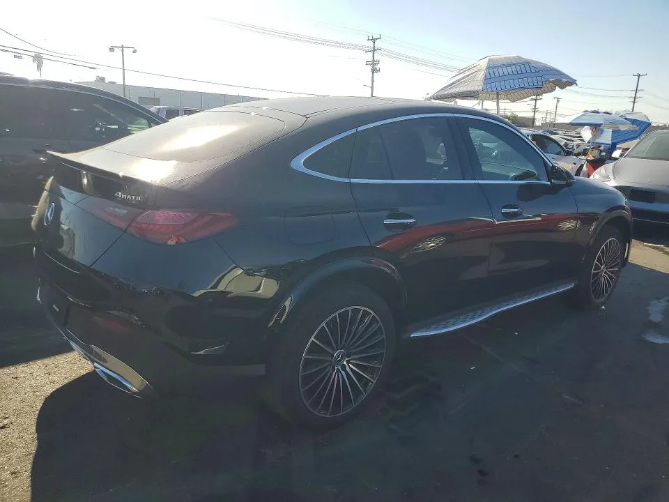 W1NKJ4HB5SF369447 — 2025 MERCEDES-BENZ GLC COUPE photo 3