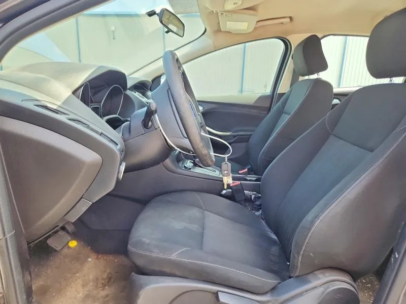 1FADP3K21HL346555 — 2017 FORD FOCUS photo 7