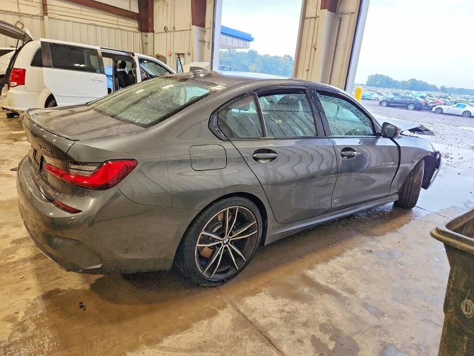 3MW5U9J01M8B57154 — 2021 BMW M340XI photo 3