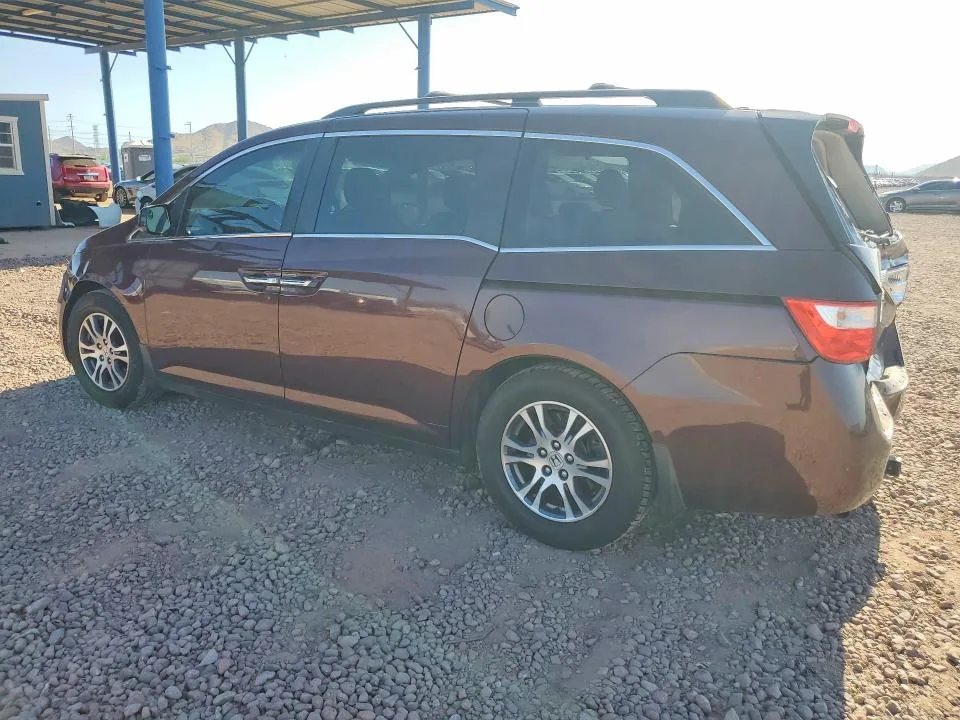 5FNRL5H61BB032531 — 2011 HONDA ODYSSEY photo 2