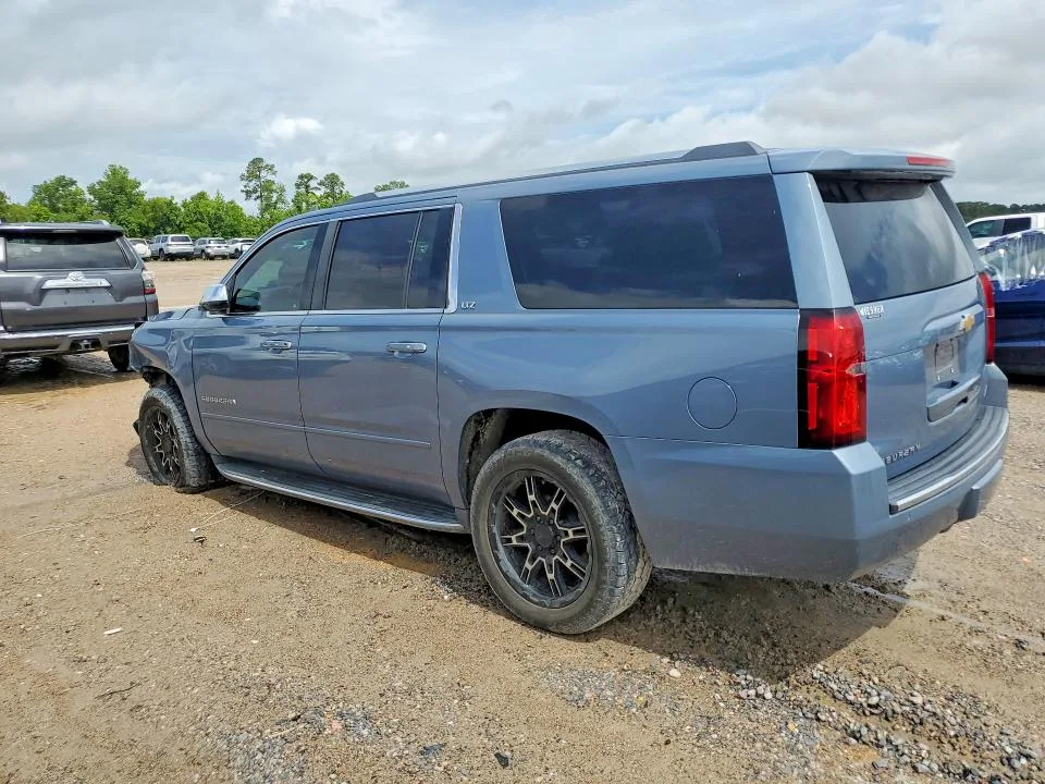 1GNSKJKC1GR155783 — 2016 CHEVROLET SUBURBAN photo 2