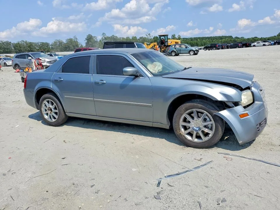 2C3KK53G27H737302 — 2007 CHRYSLER 300 photo 4