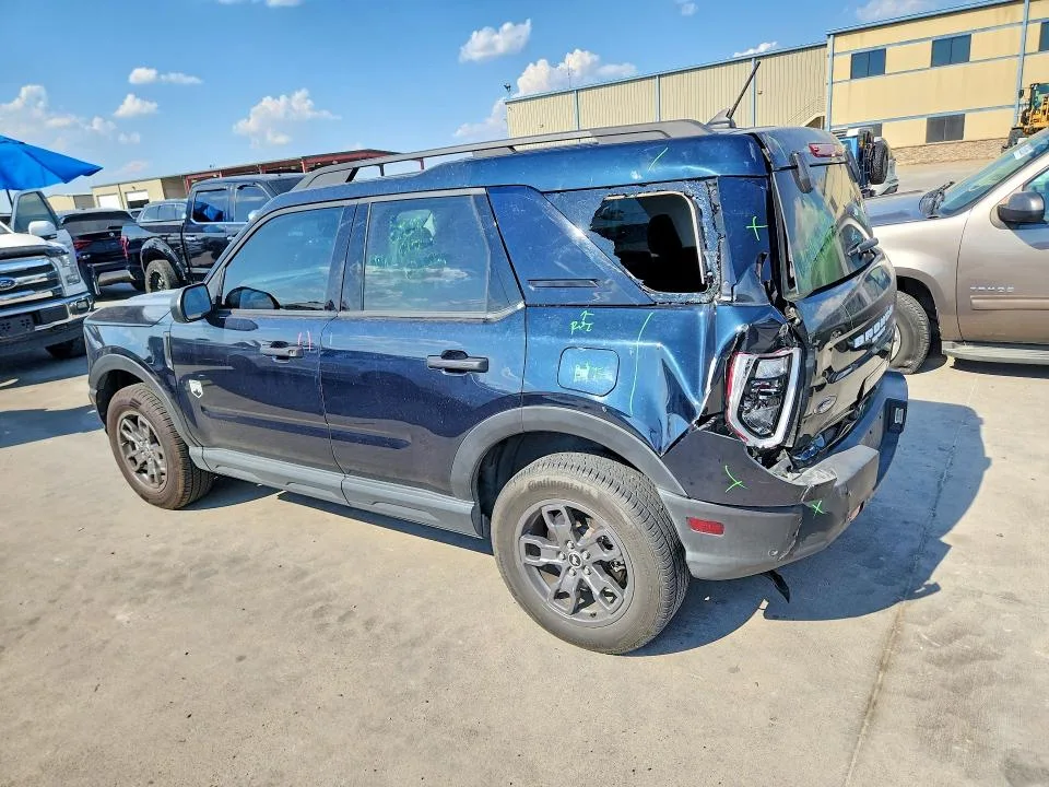 3FMCR9B66PRE09327 — 2023 FORD BRONCO SPORT photo 2