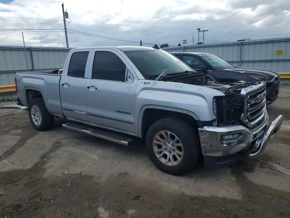 1GTV2MEH2HZ153766 — 2017 GMC SIERRA photo 4