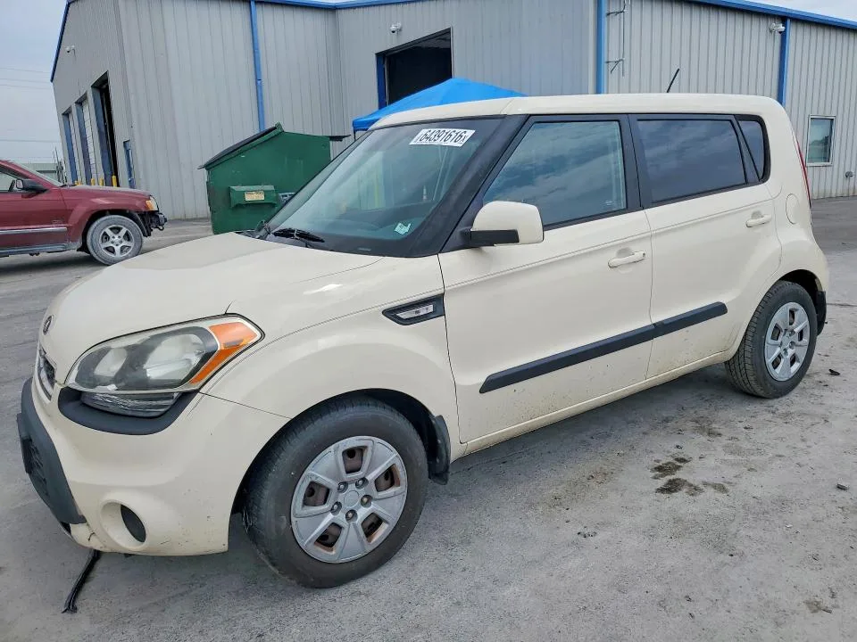 KNDJT2A57D7768069 — 2013 KIA SOUL