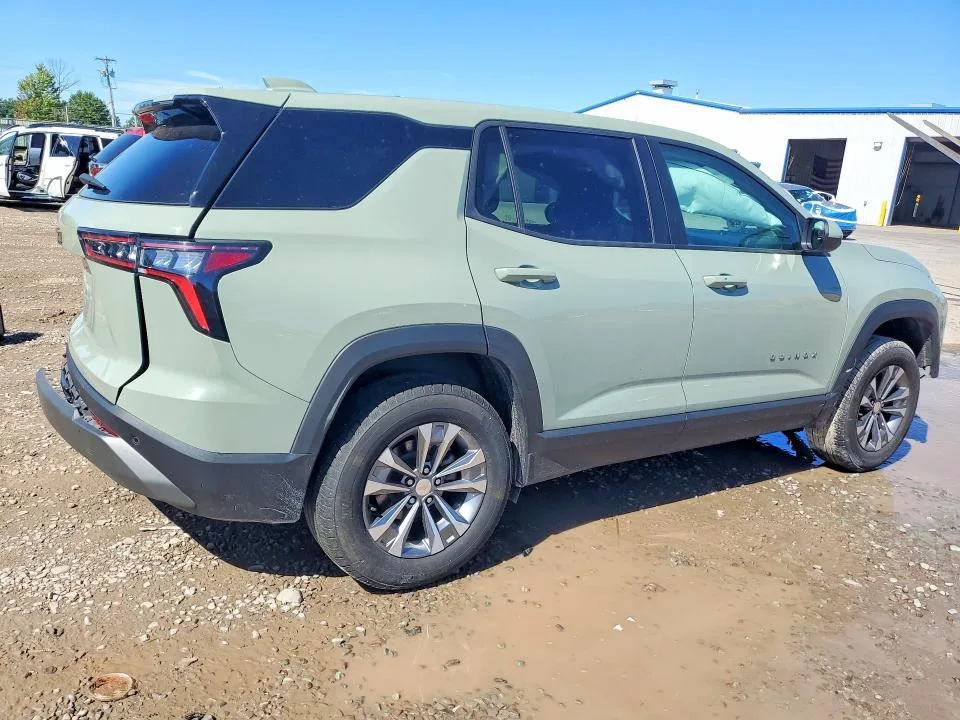 3GNAXPEG0SL233341 — 2025 CHEVROLET EQUINOX photo 3