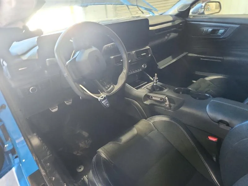 1FA6P8R05R5502094 — 2024 FORD MUSTANG photo 8
