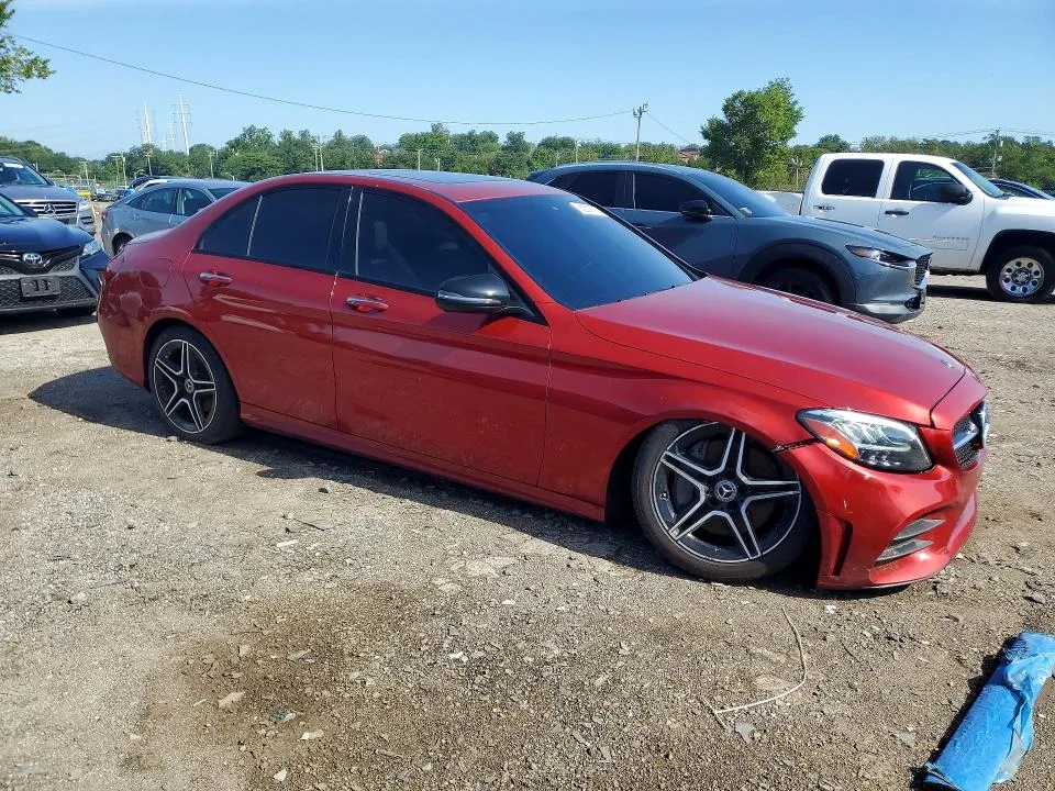 55SWF8EB1KU293184 — 2019 MERCEDES-BENZ C photo 4