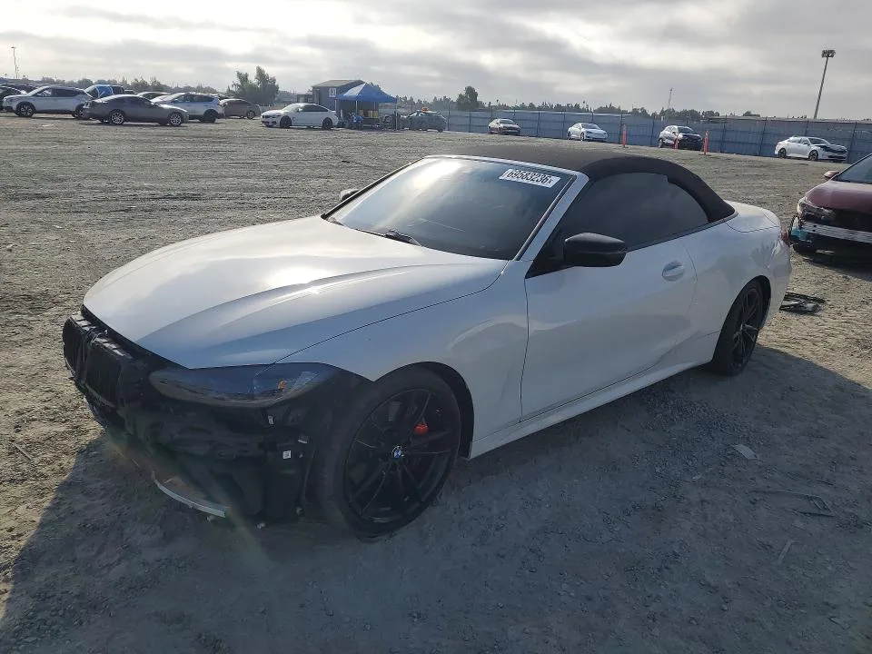WBA53AT0XRCN61944 — 2024 BMW M440I