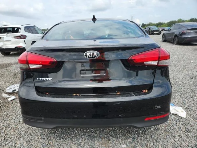 3KPFK4A7XJE235487 — 2018 KIA FORTE photo 6