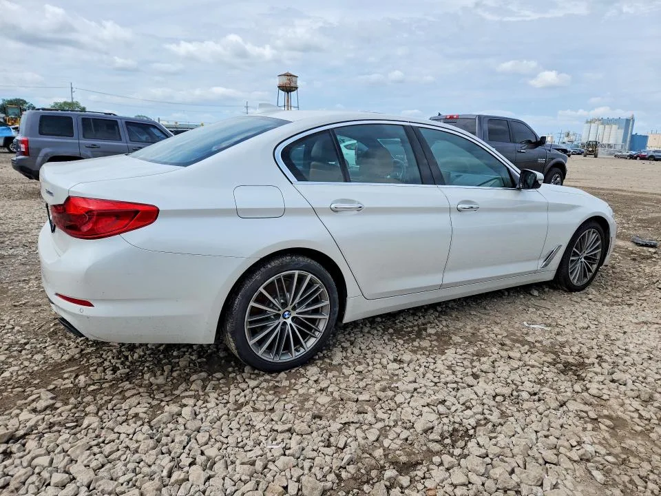WBAJE7C53JWD53708 — 2018 BMW 540 photo 3