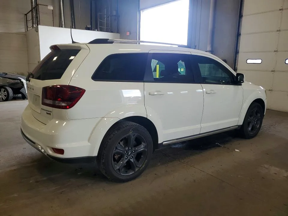 3C4PDCGG5KT838389 — 2019 DODGE JOURNEY photo 3