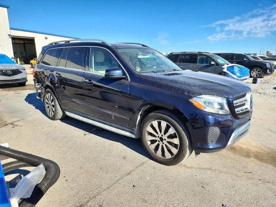 4JGDF6EE6JB007706 — 2018 MERCEDES-BENZ GLS photo 4