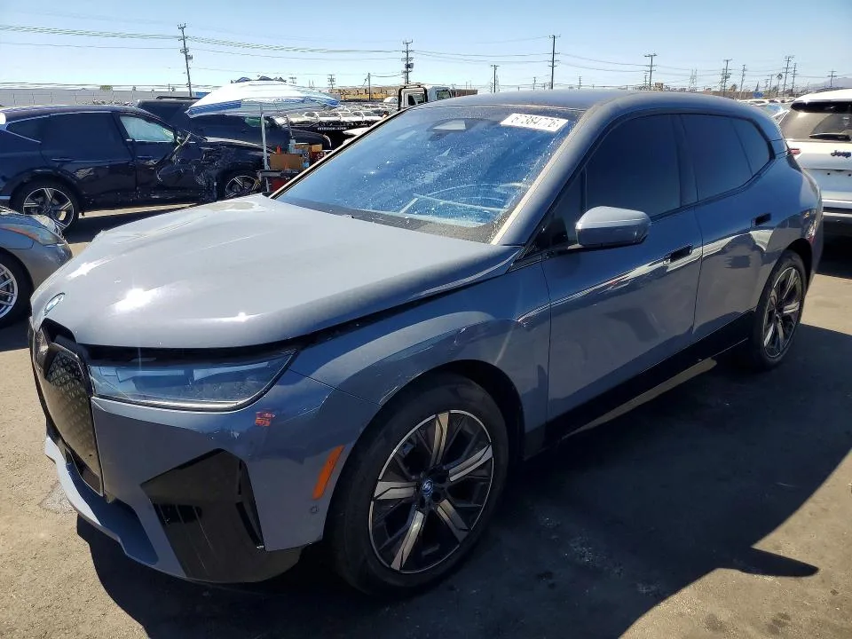 WB523CF02RCP34414 — 2024 BMW IX