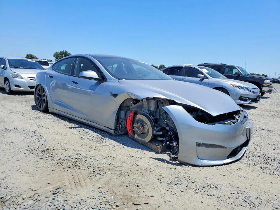 5YJSA1E66SF547948 — 2025 TESLA MODEL S photo 4