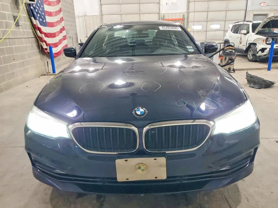 WBAJA7C57JG907299 — 2018 BMW 530 photo 5