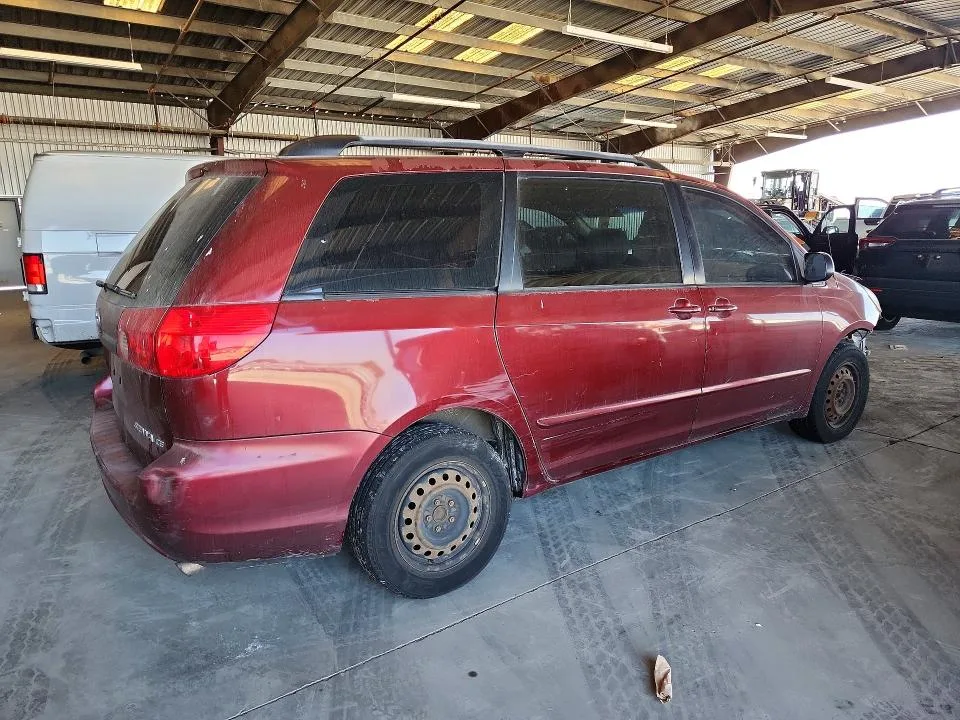 5TDZK23C58S143604 — 2008 TOYOTA SIENNA photo 3