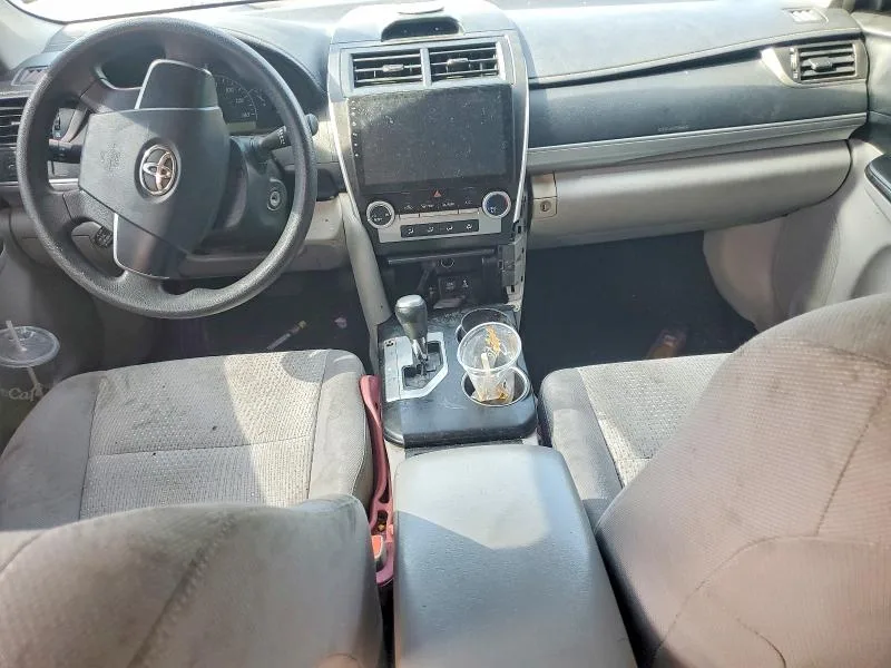 4T1BF1FKXCU581733 — 2012 TOYOTA CAMRY photo 8