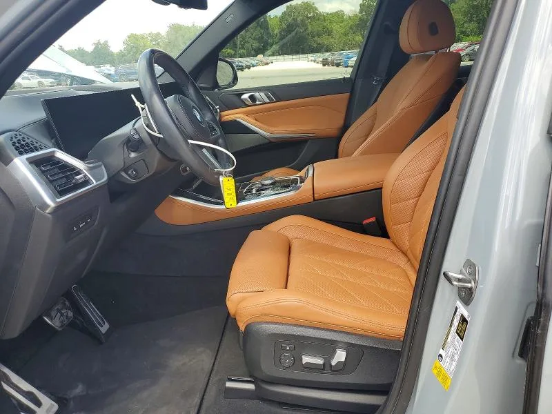 5UX13EU08R9S43985 — 2024 BMW X5 photo 7