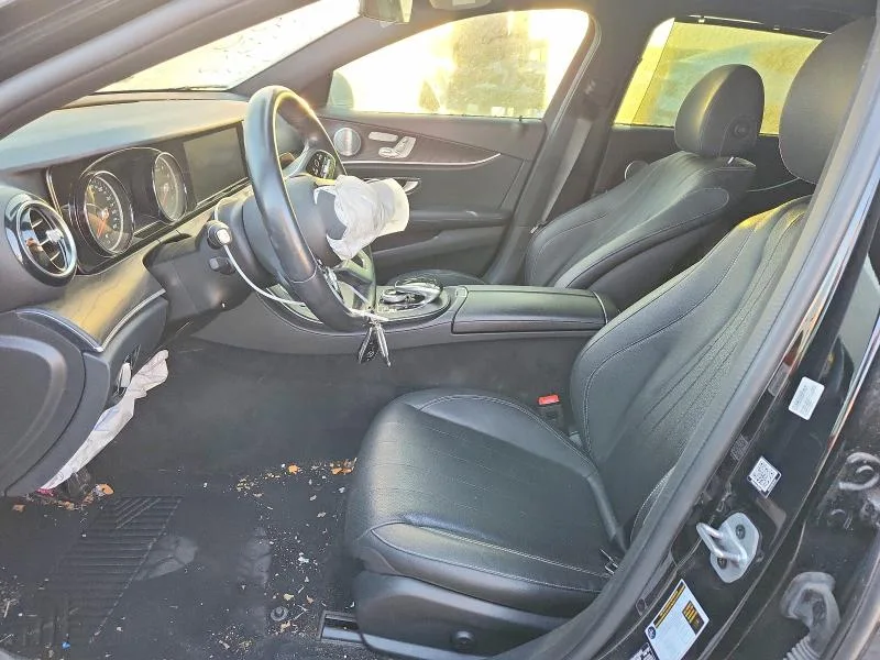 WDDZH6JB6KA691086 — 2019 MERCEDES-BENZ E photo 7