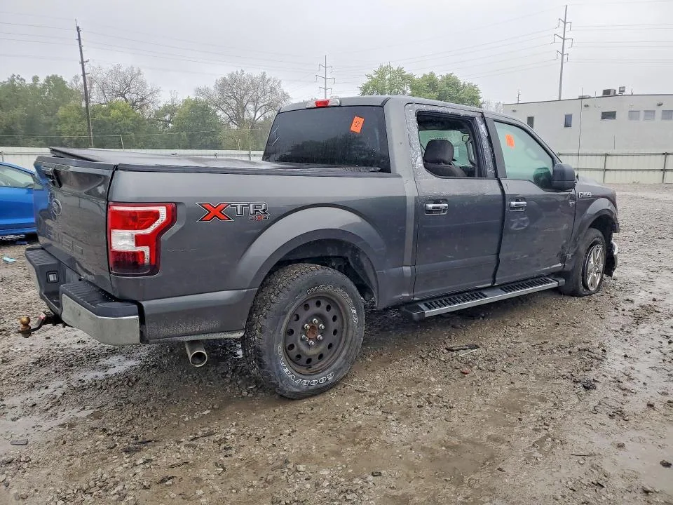 1FTEW1E58JFE27343 — 2018 FORD F150 photo 3