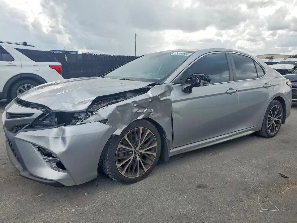 4T1B11HKXKU226152 — 2019 TOYOTA CAMRY