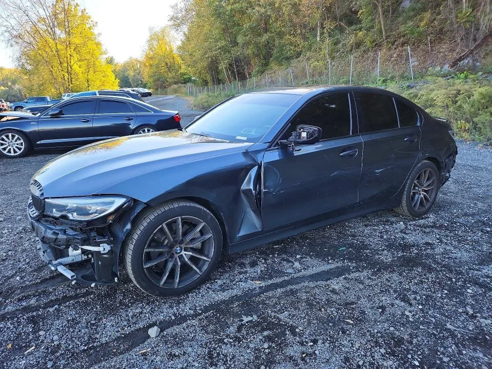 3MW5R7J04N8C23462 — 2022 BMW 330XI
