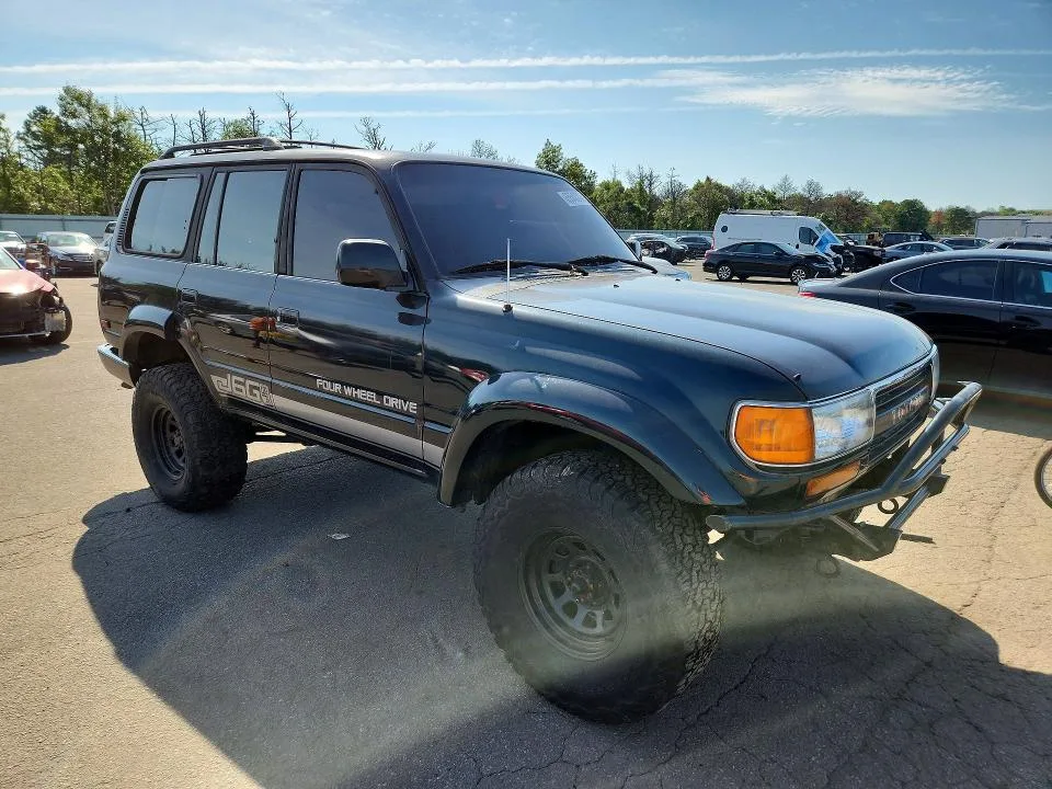 JT3DJ81W5R0090599 — 1994 TOYOTA LAND CRUISER photo 4