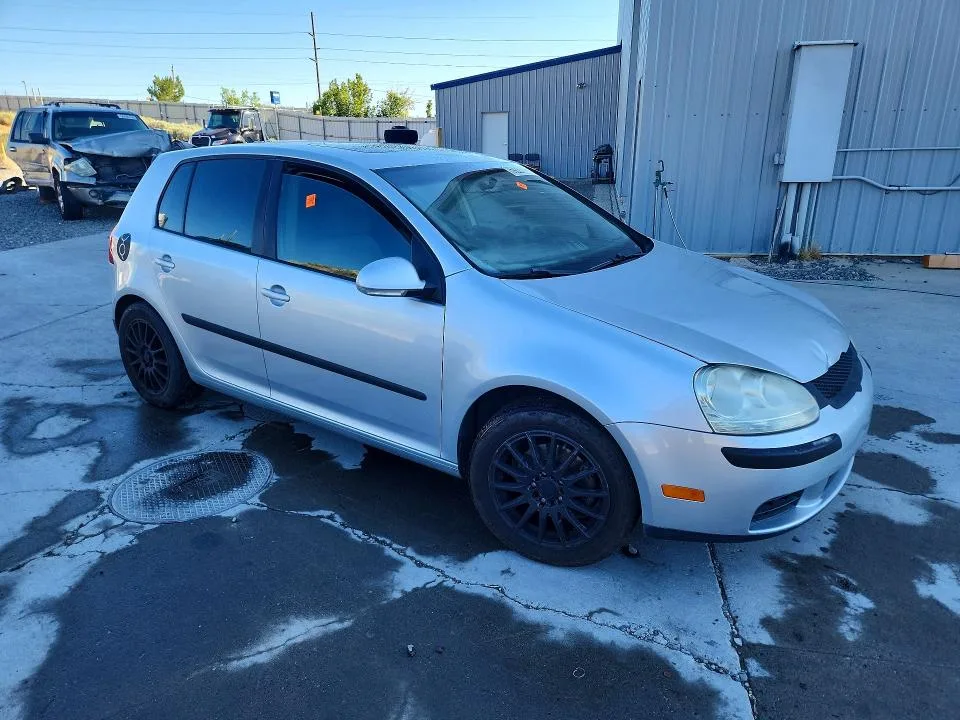 WVWDR71K77W059246 — 2007 VOLKSWAGEN RABBIT photo 4
