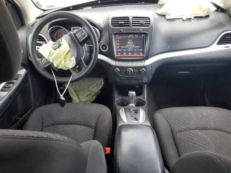 3C4PDCBGXJT217882 — 2018 DODGE JOURNEY photo 8
