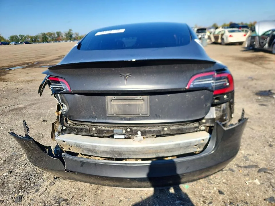 5YJ3E1EA9KF361818 — 2019 TESLA MODEL 3 photo 6