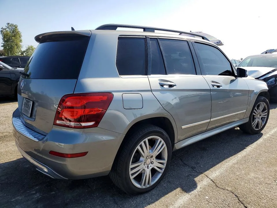 WDCGG5HB1EG329604 — 2014 MERCEDES-BENZ GLK photo 3