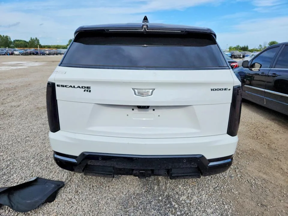 1GYTEFKL8SU104699 — 2025 CADILLAC ESCALADE IQ photo 6
