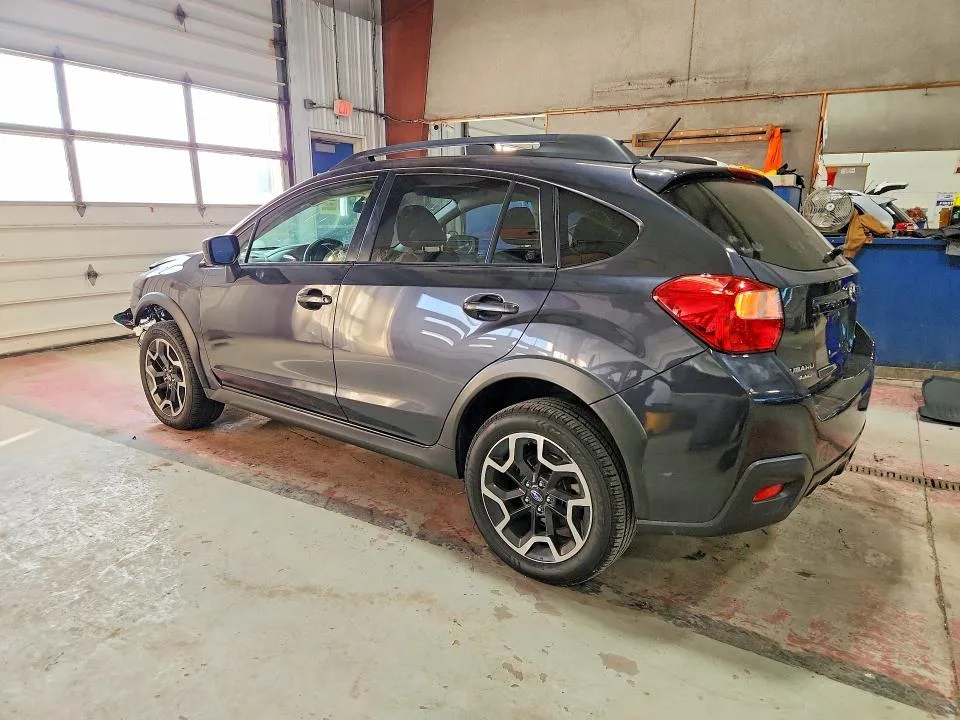 JF2GPABC7HH246078 — 2017 SUBARU CROSSTREK photo 2