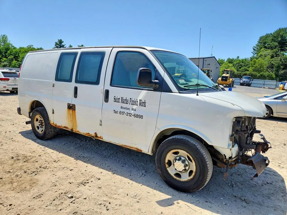 1GCWGFCA7D1162477 — 2013 CHEVROLET EXPRESS G2500 photo 4