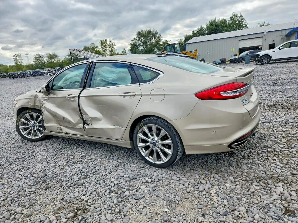 3FA6P0K95HR186184 — 2017 FORD FUSION photo 2