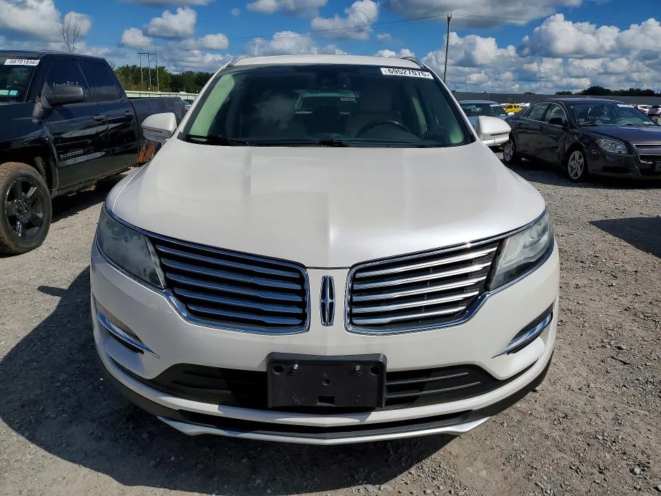 5LMCJ3D97HUL11619 — 2017 LINCOLN MKC photo 5