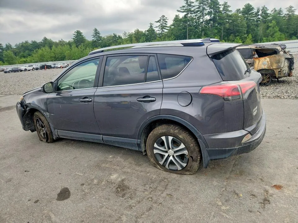 JTMBFREV2GJ080485 — 2016 TOYOTA RAV4 photo 2
