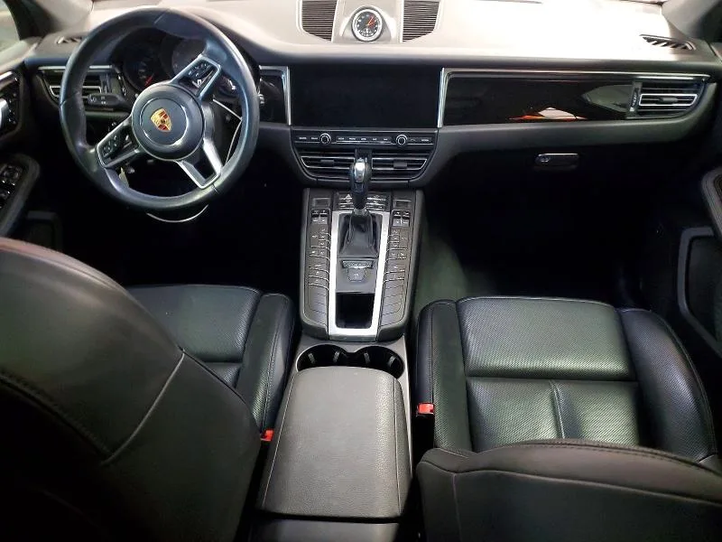 WP1AB2A56MLB36317 — 2021 PORSCHE MACAN photo 8