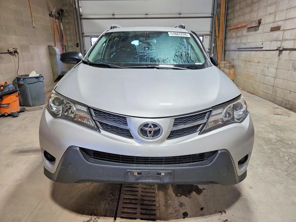 JTMBFREV4FJ046188 — 2015 TOYOTA RAV4 photo 5
