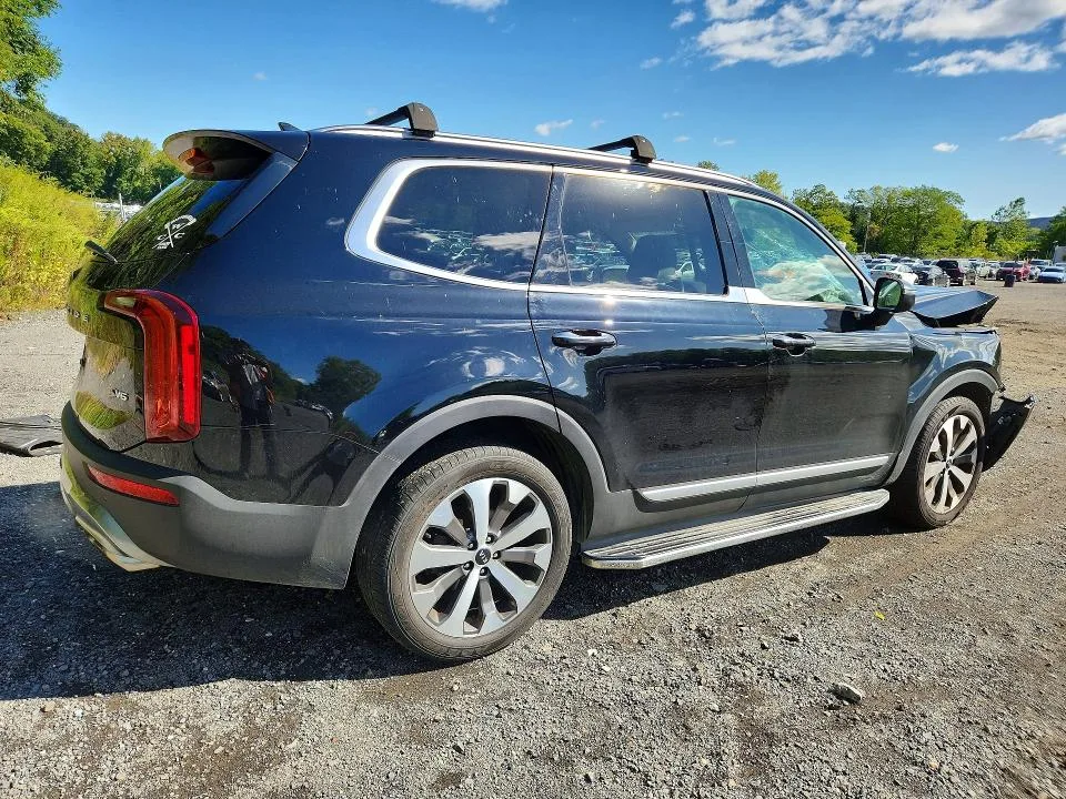 5XYP6DHC5MG164704 — 2021 KIA TELLURIDE photo 3