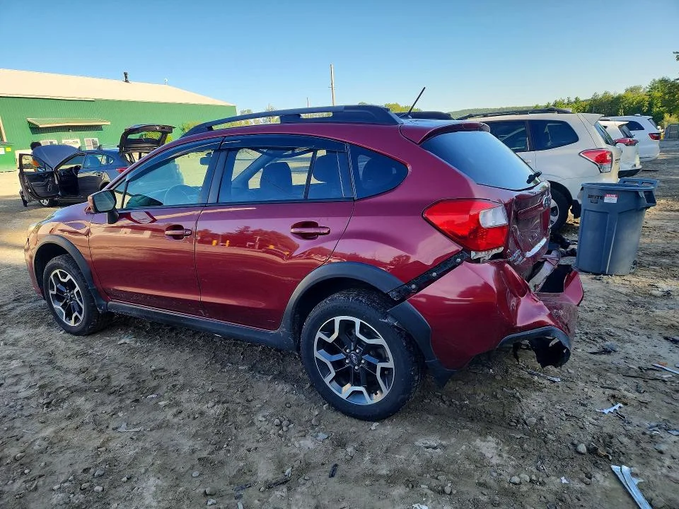 JF2GPABC8G8305525 — 2016 SUBARU CROSSTREK photo 2