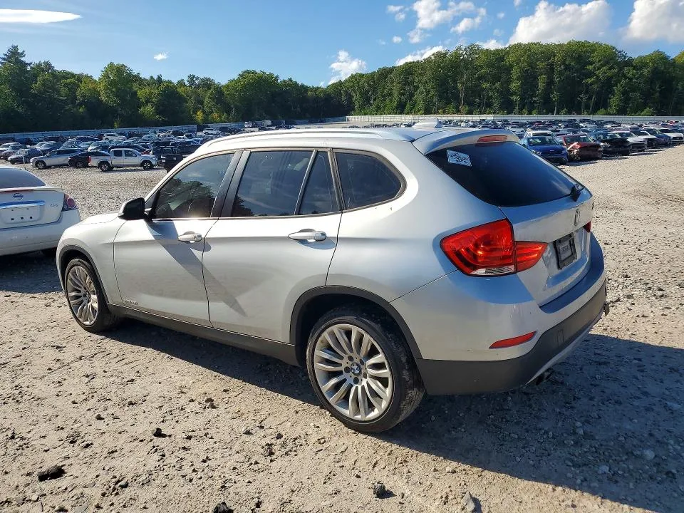WBAVL1C56EVY24053 — 2014 BMW X1 photo 2