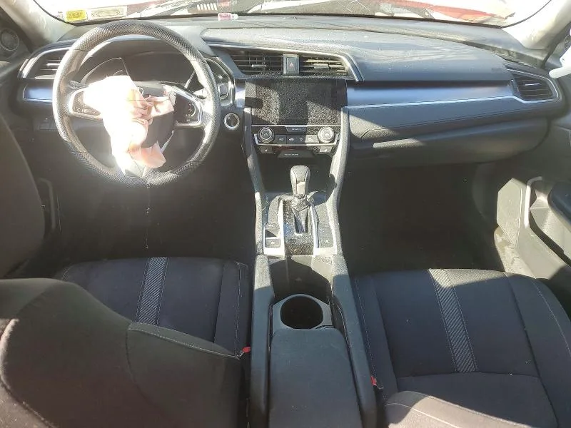 2HGFC1F34HH634834 — 2017 HONDA CIVIC photo 8