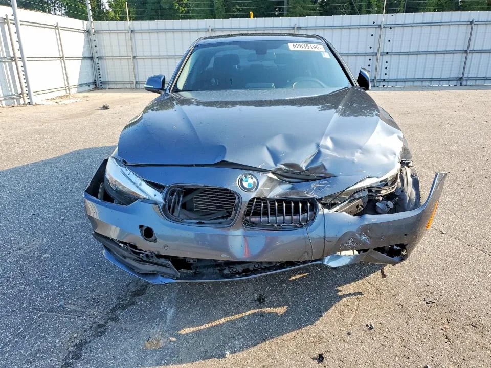 WBA8E1G39HNU16523 — 2017 BMW 320 photo 5
