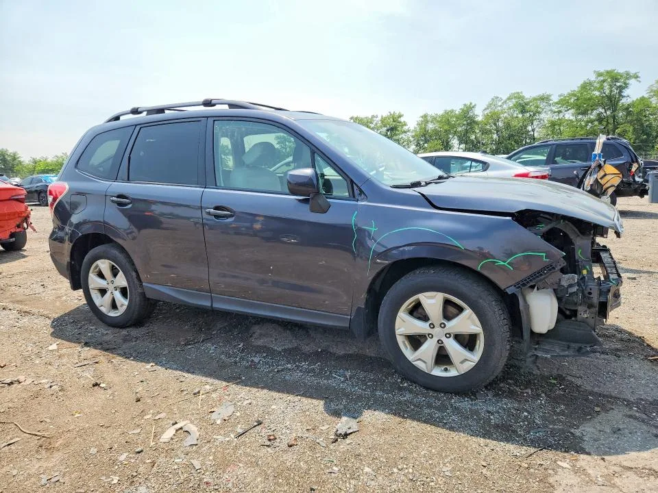 JF2SJAFCXFH429512 — 2015 SUBARU FORESTER photo 4