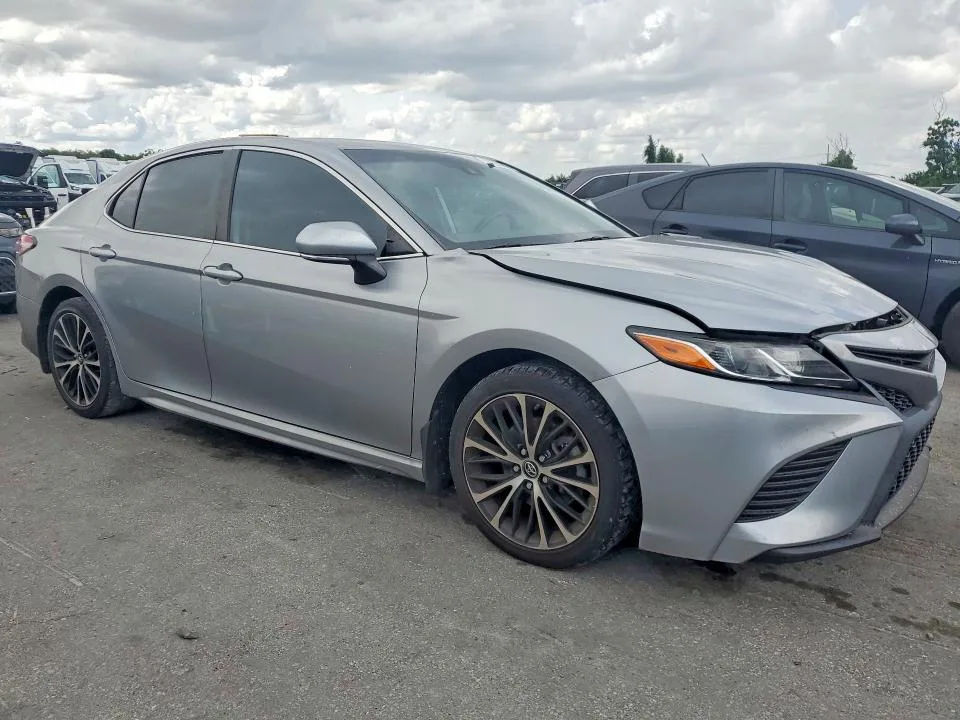4T1B11HKXKU226152 — 2019 TOYOTA CAMRY photo 4