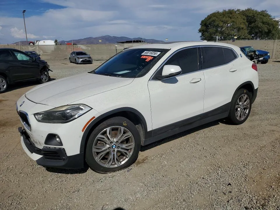 WBXYJ3C31JEJ64873 — 2018 BMW X2