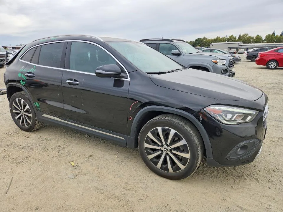 W1N4N4GB6PJ523098 — 2023 MERCEDES-BENZ GLA photo 4
