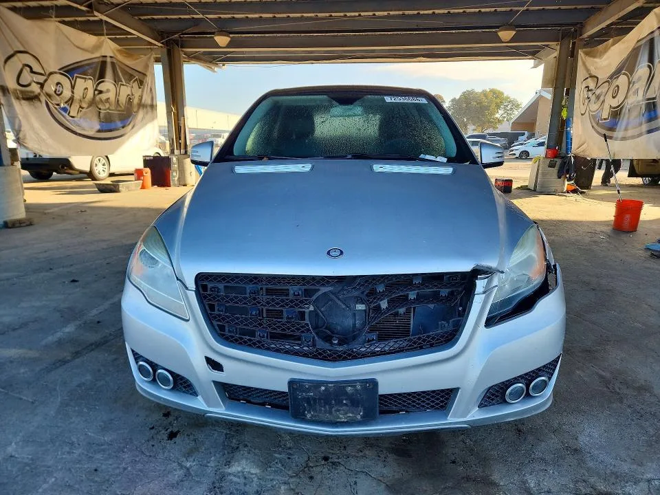 4JGCB6FE3BA113334 — 2011 MERCEDES-BENZ R photo 5
